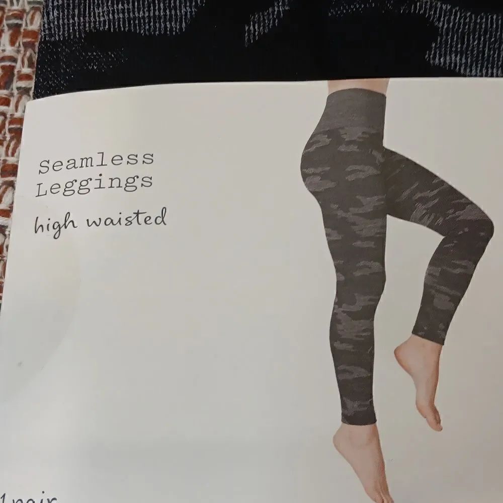 Leggings L/XL New